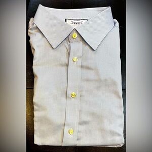 CHARLES TYRWHITT classic fit non-iron small blue pattern button down